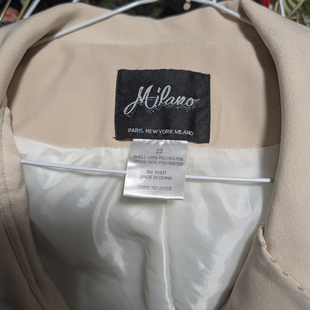 Stunning Beige And Cream Beaded Blazer - Picture 7 of 10